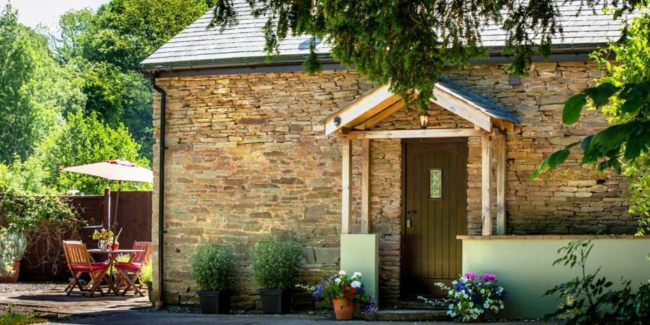 River Cottage@Cwm Mill - Riverside Family Holidays In The Black Mountains Hereford Bagian luar foto